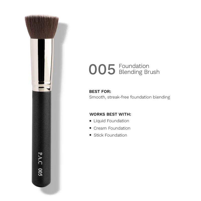 PAC Foundation Blending Brush 005